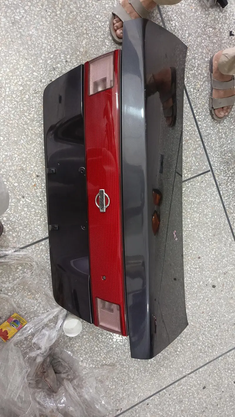 Nissan sunny body and machinal parts

                                                            alt=