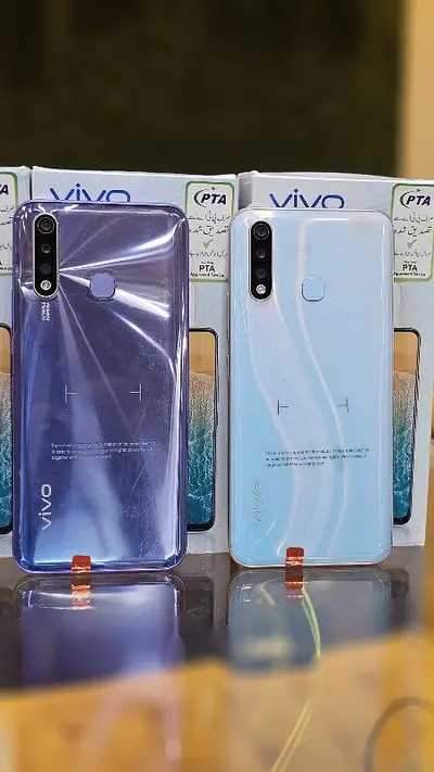 Vivo Y19 256 gb 8 gb Brand new 10/10 PTA Approved

                                                            alt=