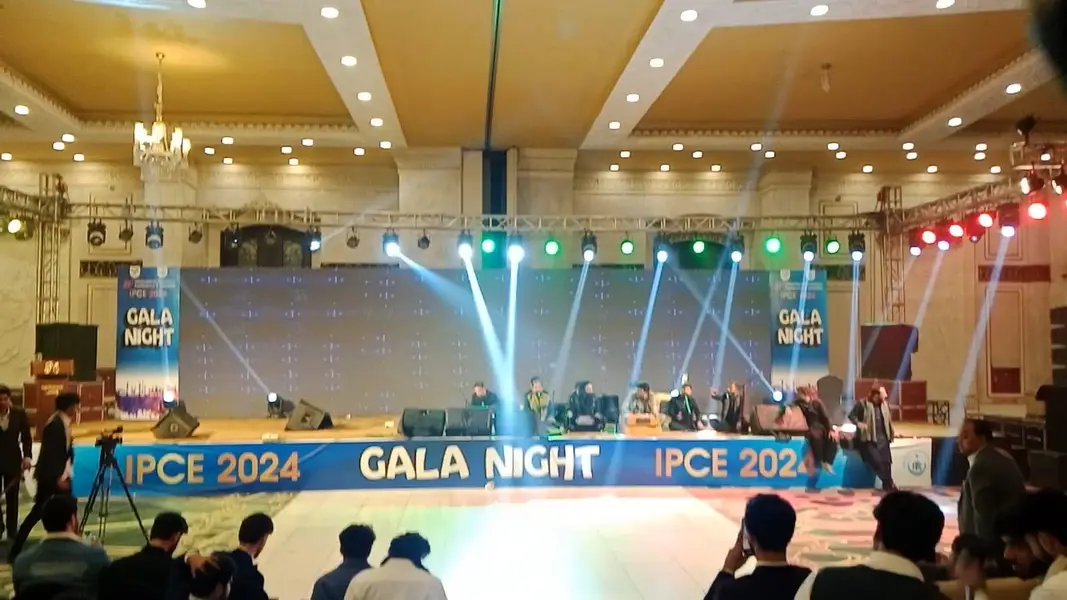 SMD Screen/Truss Lights/Dj Sound System/Projector/LEDs/LCDs/Lighting

                                                            alt=