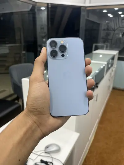 iPhone 16 Pro

                                                            alt=