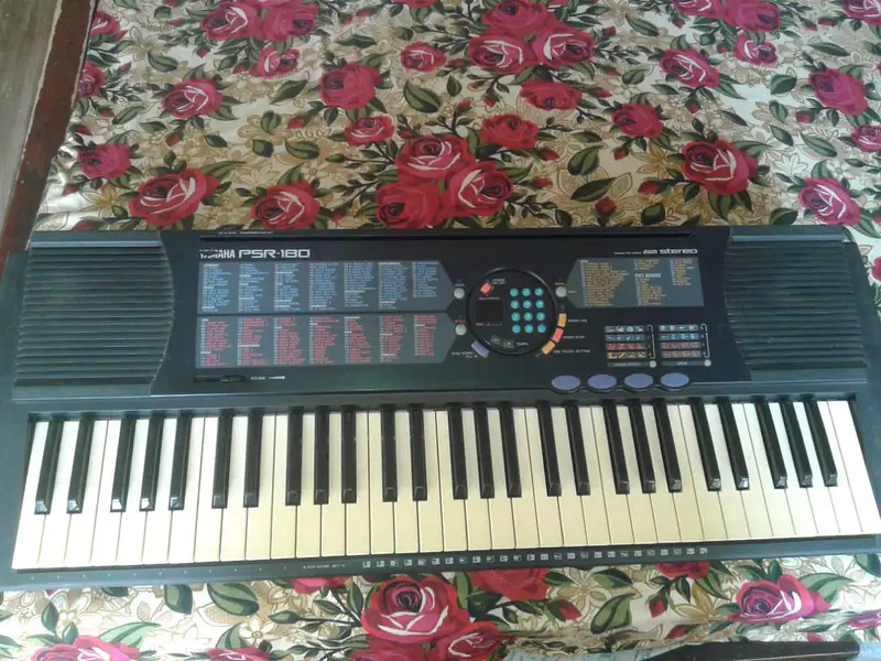 Yamaha piyano

                                                            alt=