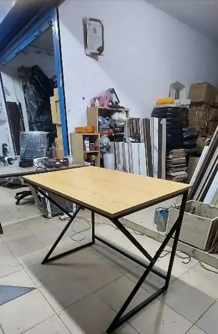 Office Table | Computer Table | Staff Table | Manager Table | Table

                                                            alt=