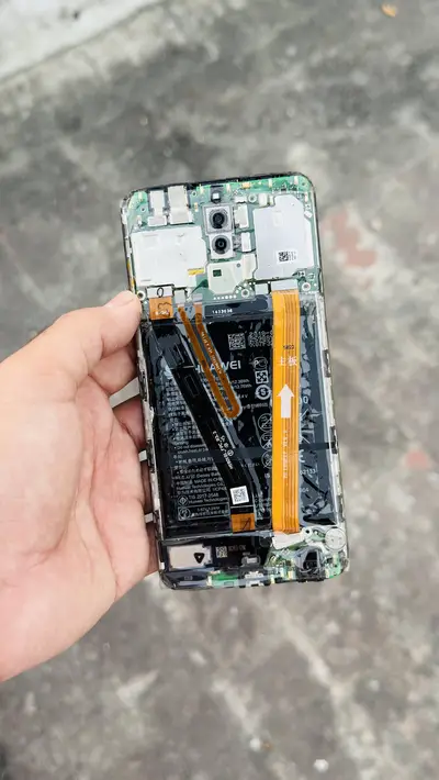 iPhone 4s PTA Approved 64gb

                                                            alt=