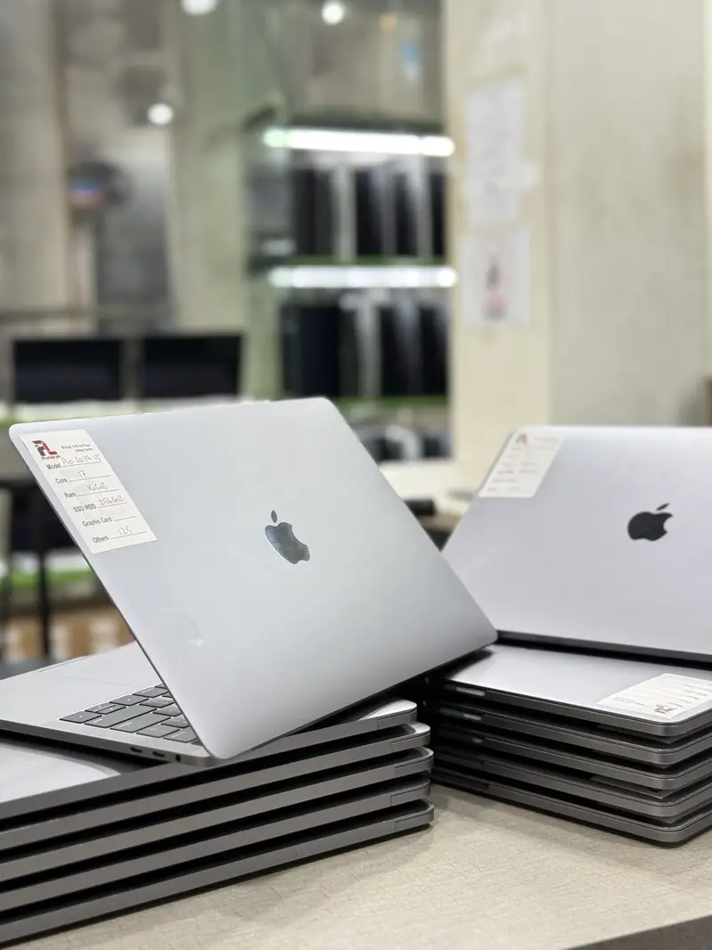 macbook pro | Pro 2019 | touchbar | 13 inch

                                                            alt=