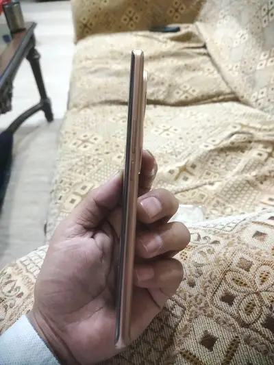 vivo V60 Lite (12GB 256GB)

                                                            alt=