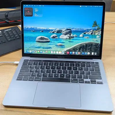 MacBook Air M2 2022 8/256

                                                            alt=