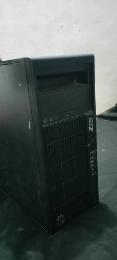 Intel Core i5 PC - Asus Z170 Motherboard - 16GB RAM DDR4 - 256GB SSD

                                                            alt=