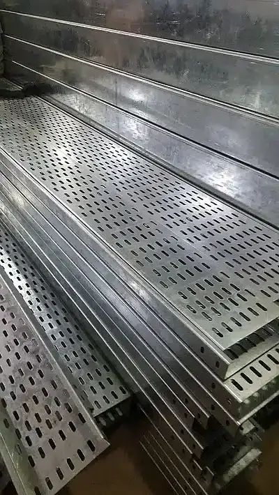 aluminium ACP wall cladding sheet and construction

                                                            alt=