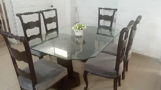 Dining table/6 seater dinning table/wooden dining table/table

                                                            alt=