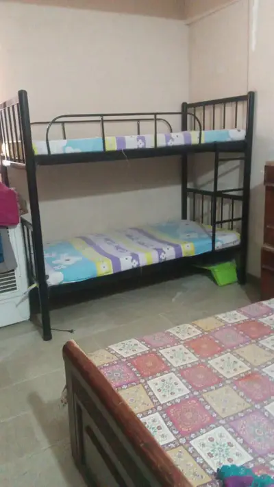 Bed Set with Dressing table

                                                            alt=