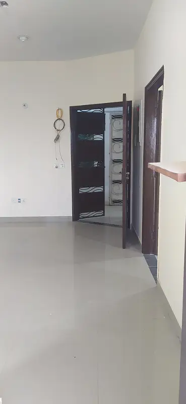 Urgent Sale Flat for Sale in Alpine Plaza, Block 10, Gulistan-e-Johar

                                                            alt=