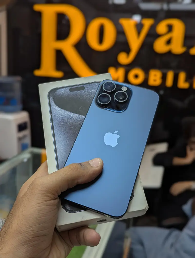 Iphone 15 pro max 256gb blue 88% jv with original box,cable available

                                                            alt=