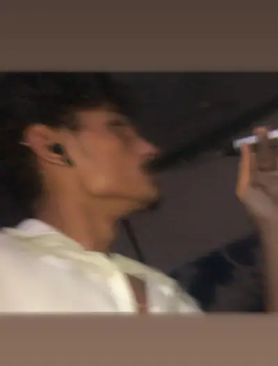 Best winter cap and mask

                                                            alt=