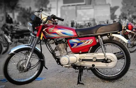 YAMAHA YBR 125 |  2018 MODEL | TOTAL GENUINE

                                                            alt=