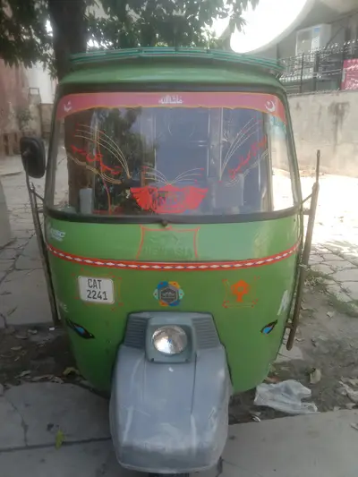 9 Seater Auto Rickshaw New Asia 9 Passenger can seat easily

                                                            alt=