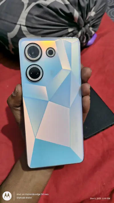 tecno spark 20  8/256

                                                            alt=