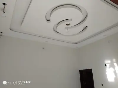 2 Bed tv lounge apart in Rabia petal abul Hasan isphani Road

                                                            alt=