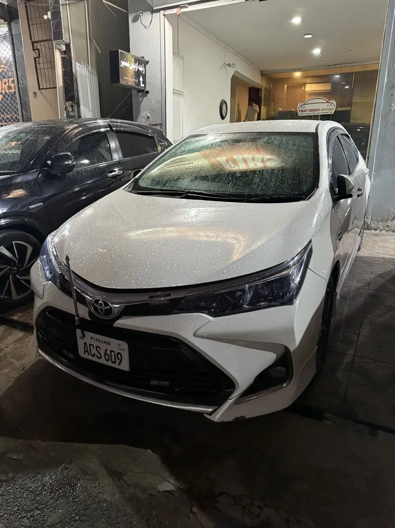 Toyota Corolla Altis  X 1.6 2021

                                                            alt=