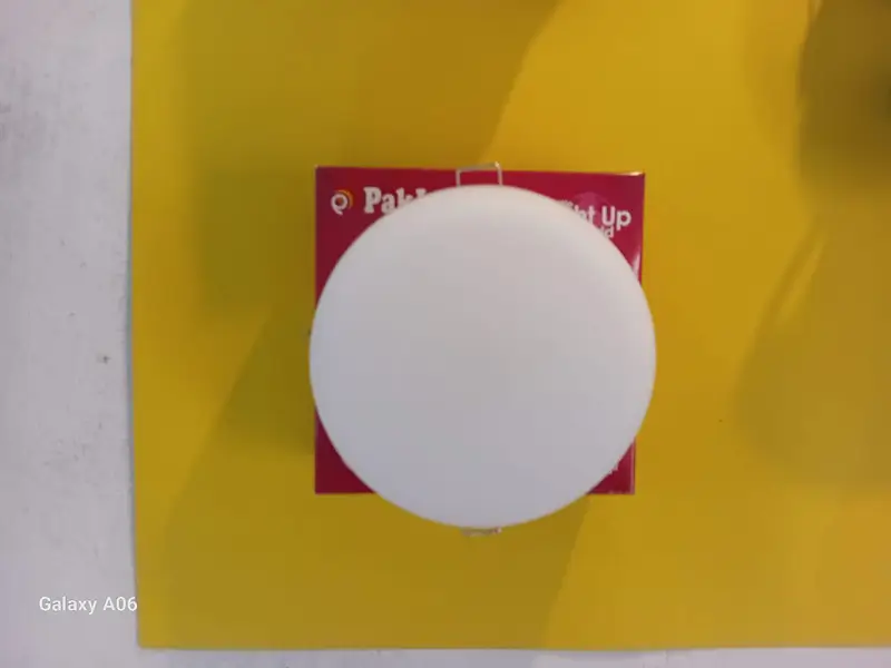 ceilling lights available

                                                            alt=