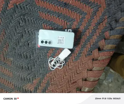 vivo s1

                                                            alt=