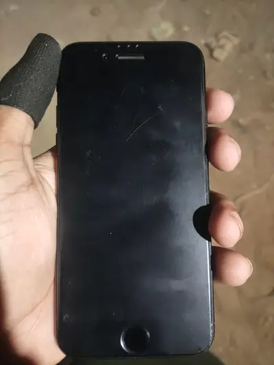 Samsung Galaxy S9.

                                                            alt=