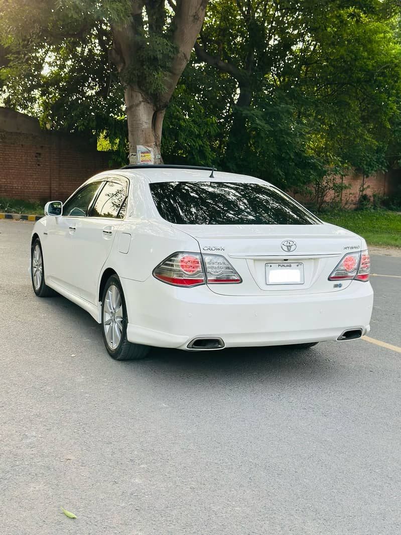 2008 Toyota Crown Hybrid Athlete

                                                            alt=