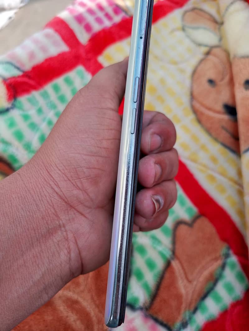 realme gt master 256. exchange possible

                                                            alt=