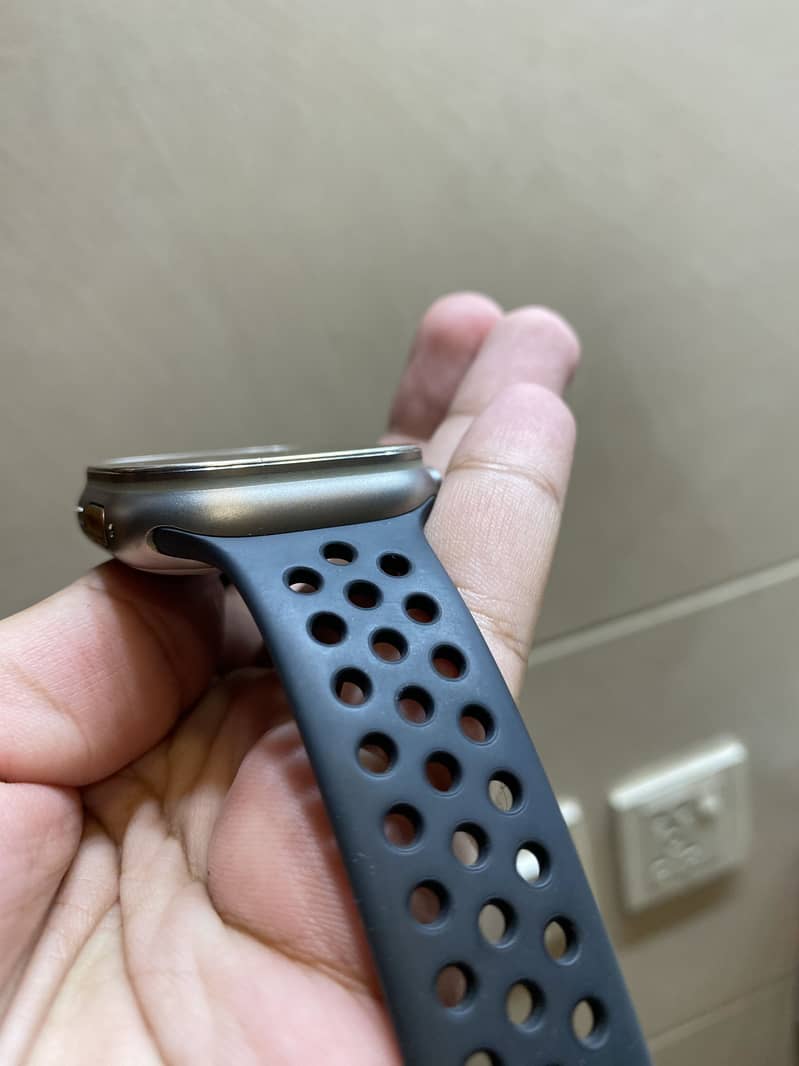 Apple Watch Ultra 1 49MM Ultra Like New

                                                            alt=