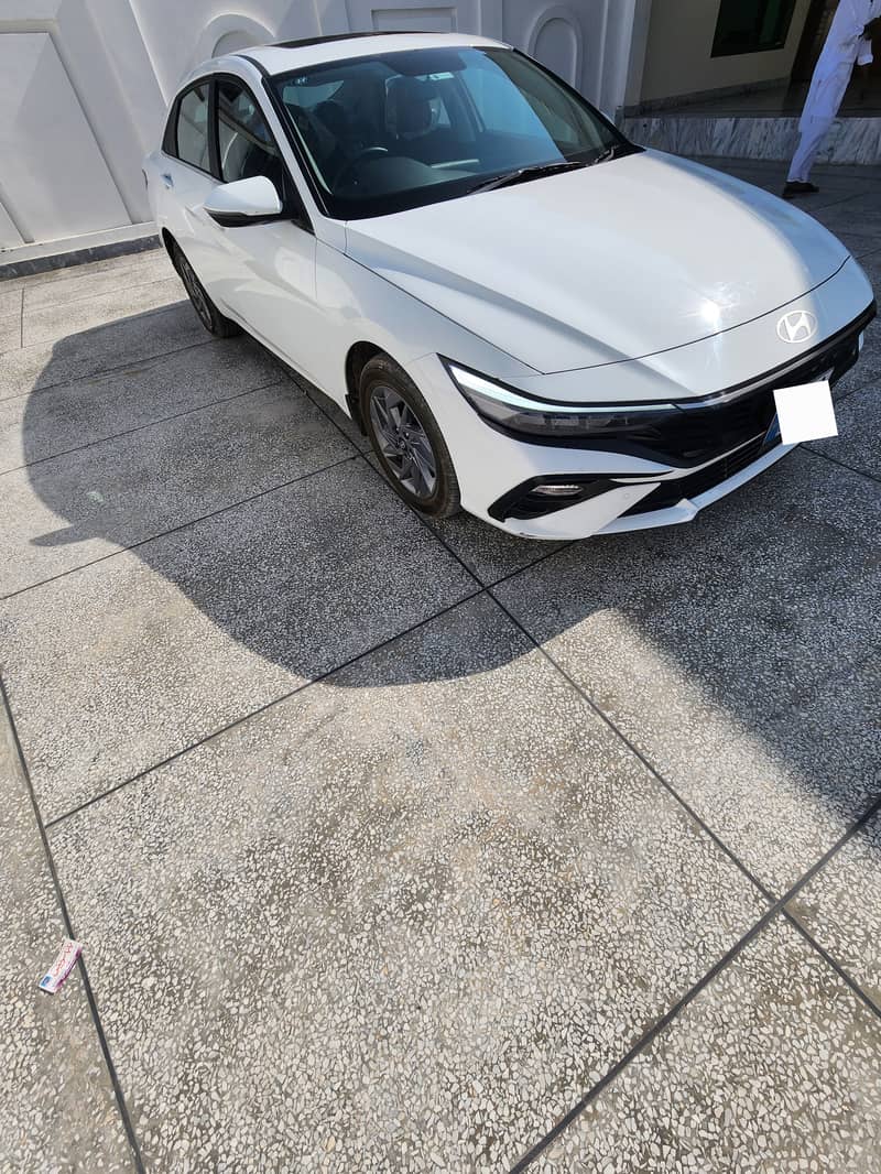 Hyundai Elantra 2025

                                                            alt=