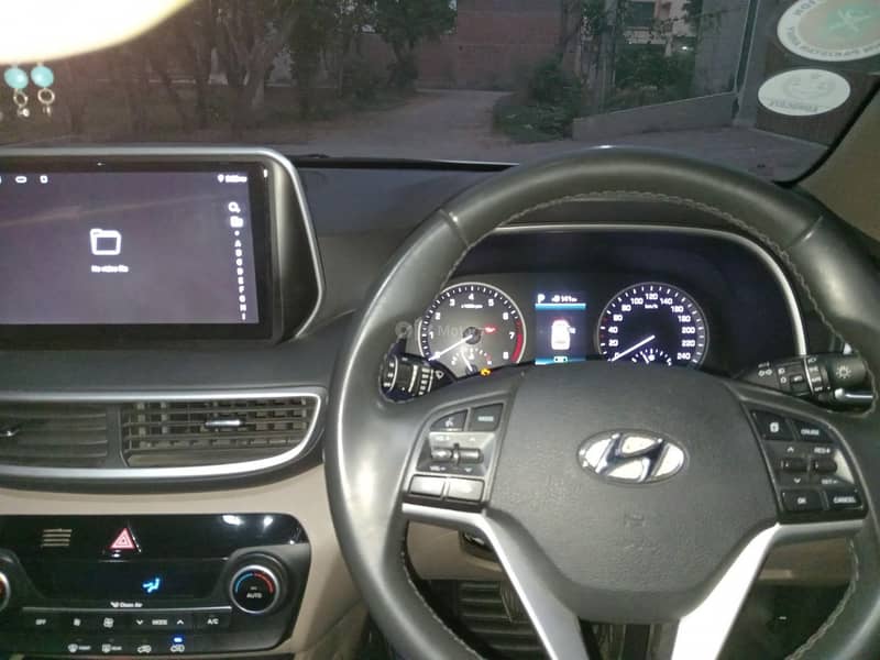 Hyundai Tucson AWD 2021

                                                            alt=