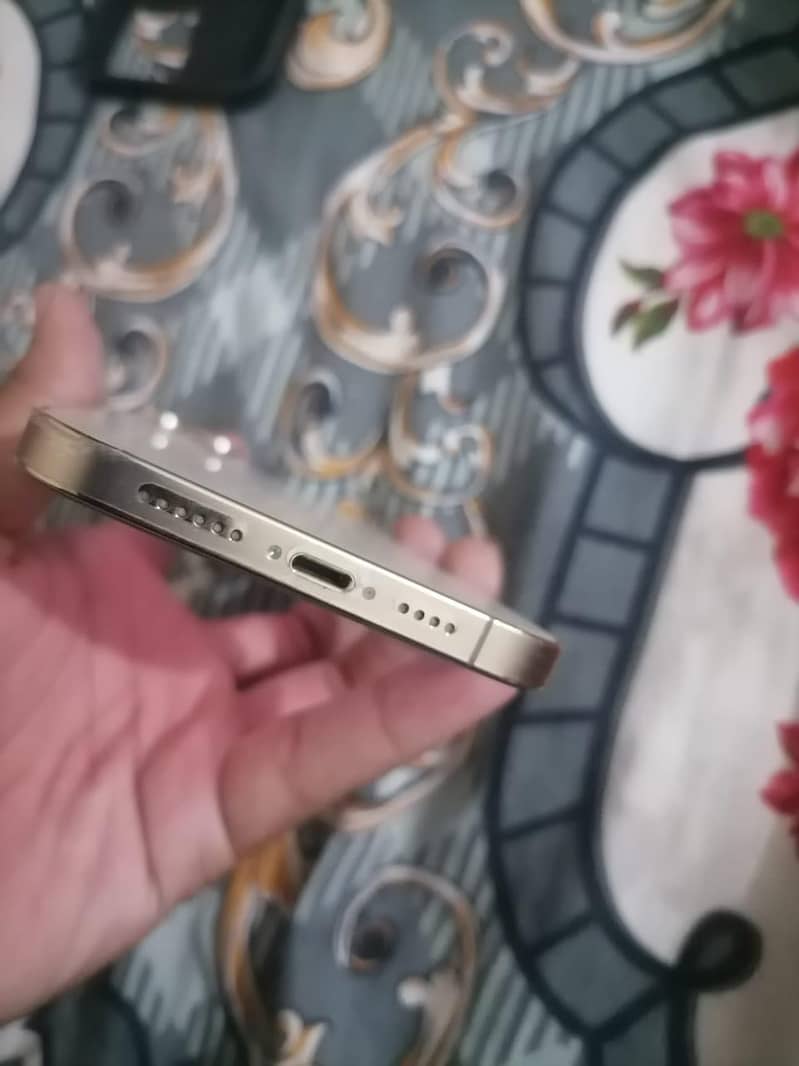 12 pro max jv

                                                            alt=