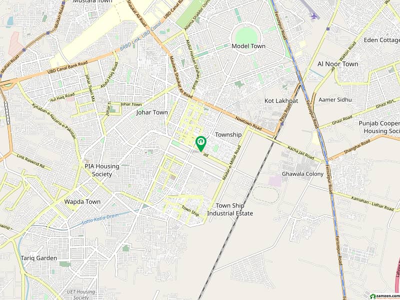 20 Marla Semi Commercial Plot Available 200 Feet Road

                                                            alt=