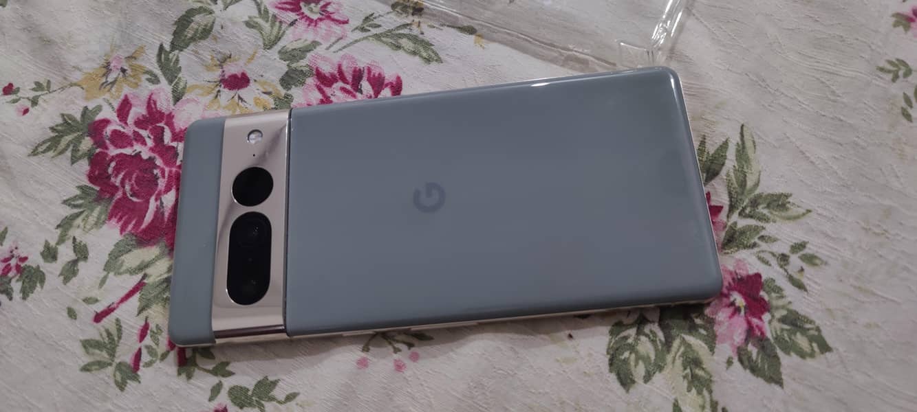 google pixel 7pro

                                                            alt=