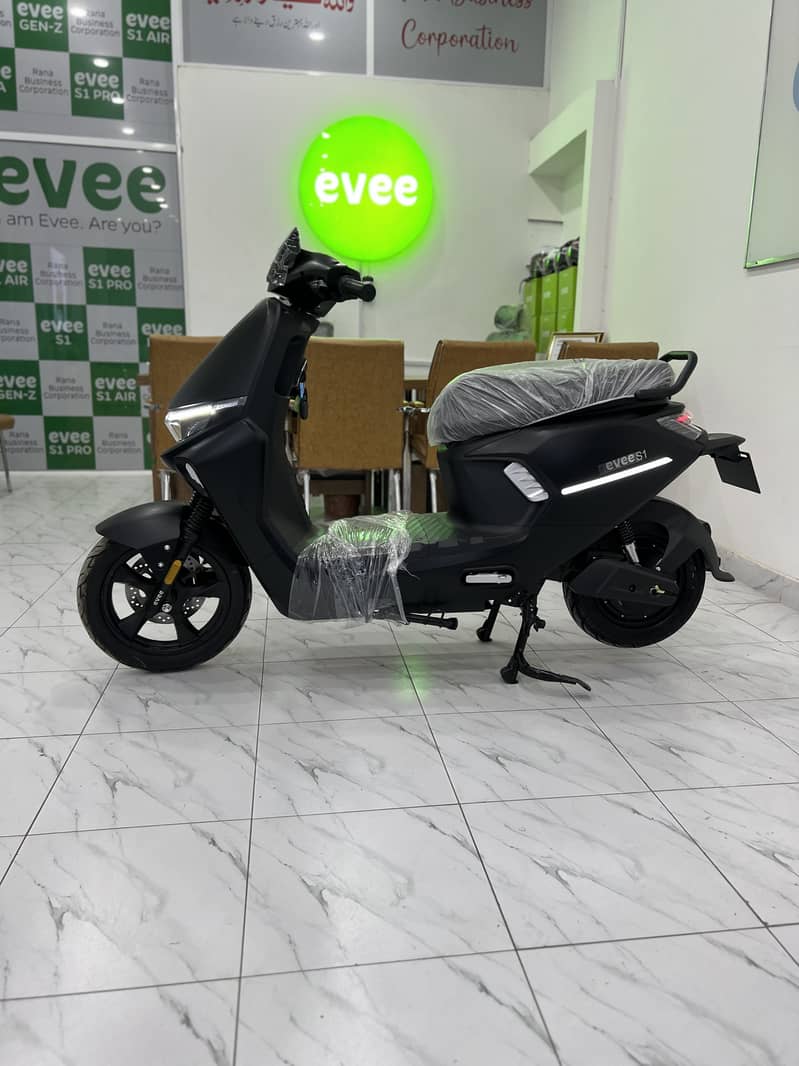 Evee S1 Electric Scooter

                                                            alt=