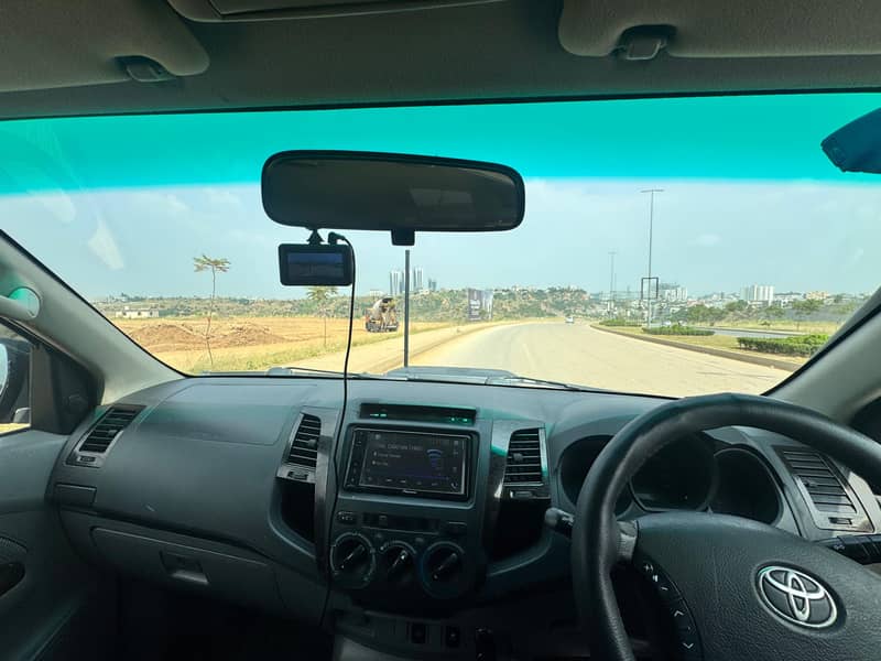 Toyota Hilux Vigo 2011

                                                            alt=