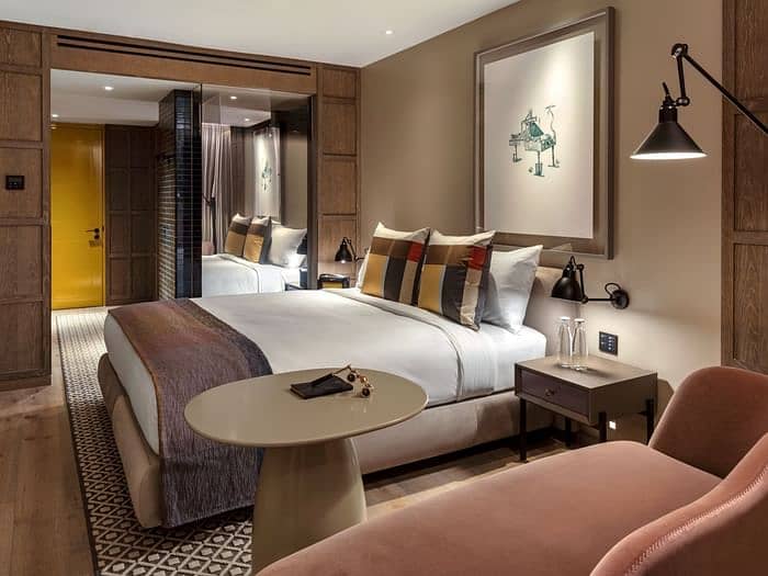 Family Friendly Guest House Short Time & Per Day Furnished Flats Hotel Rooms

                                                            alt=