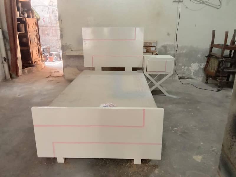 Bed / sigle bed / bed set / wooden bed / single beds / bed for sale

                                                            alt=