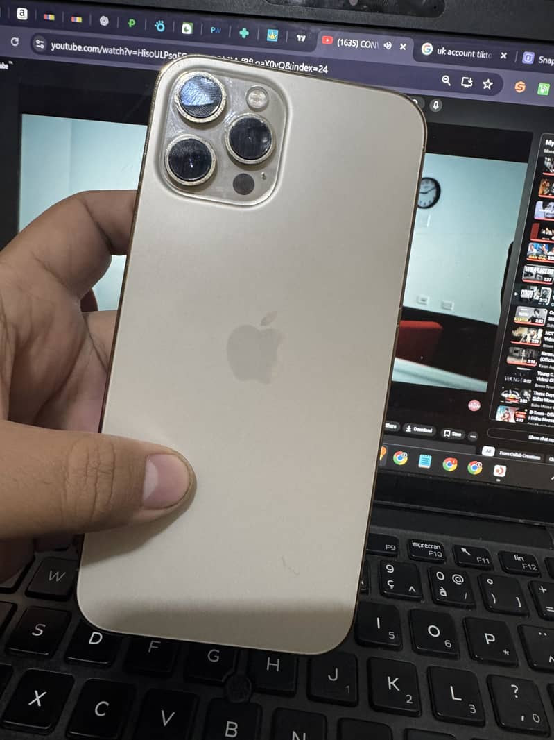 Iphone 12 pro max Pta approved

                                                            alt=