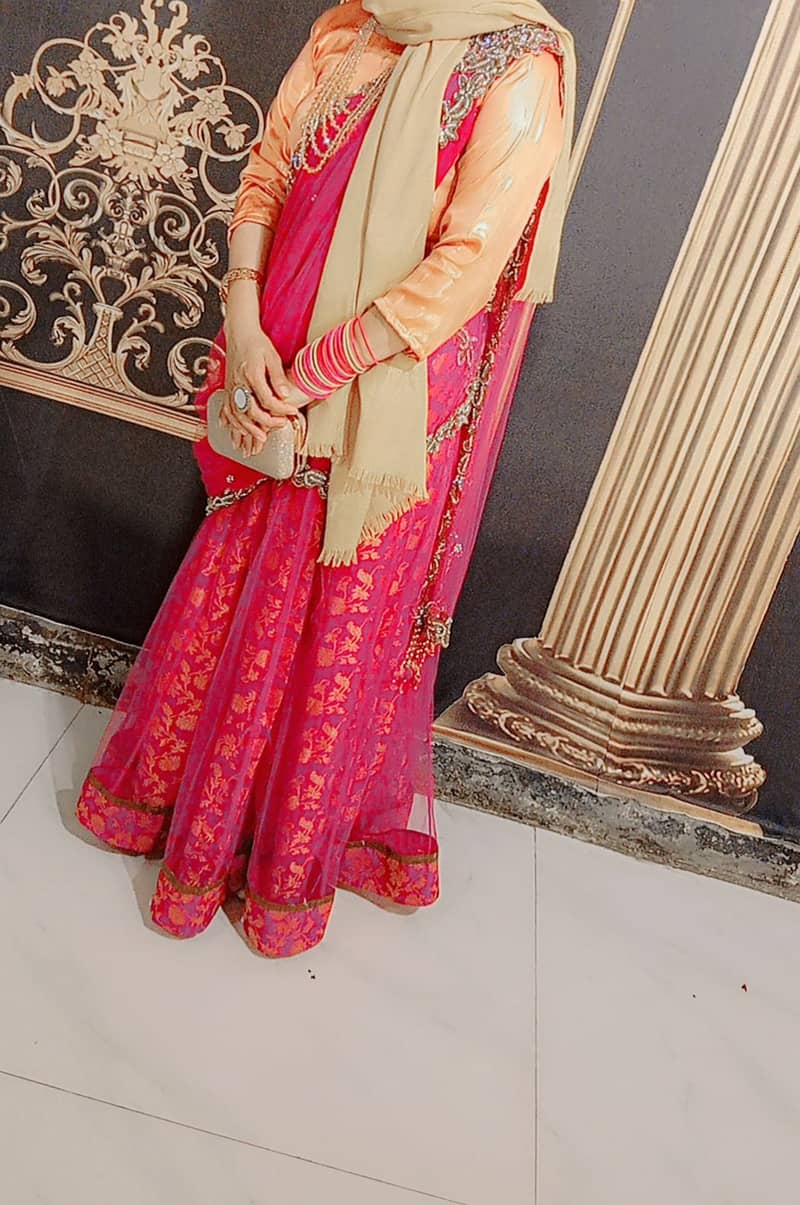 Party dress for sale sari look

                                                            alt=