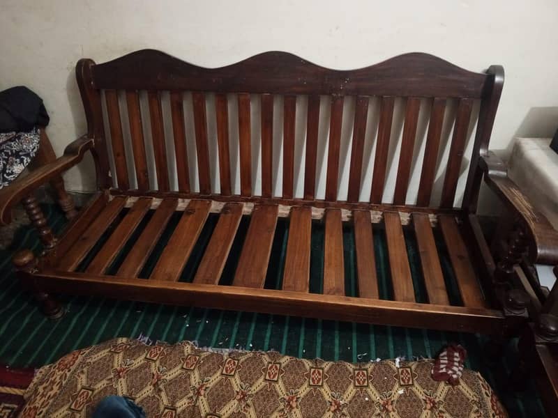 5 seater deodar sofa fir sale

                                                            alt=