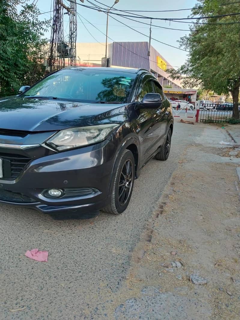 Honda Vezel Z Package 2016/2021

                                                            alt=