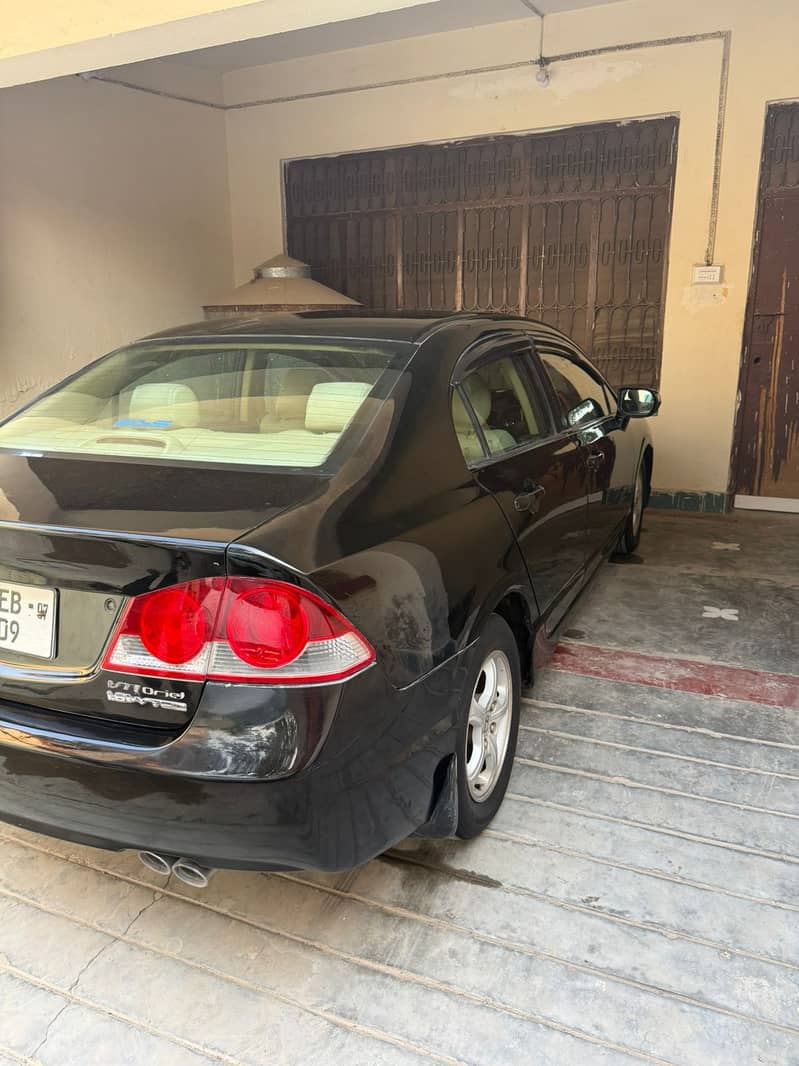 Honda Civic Reborn full option sunroof 2007

                                                            alt=