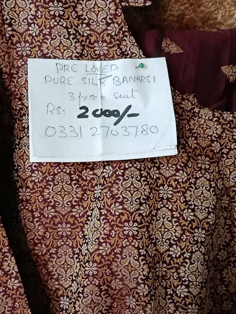 3pc ready to wear suit

                                                            alt=