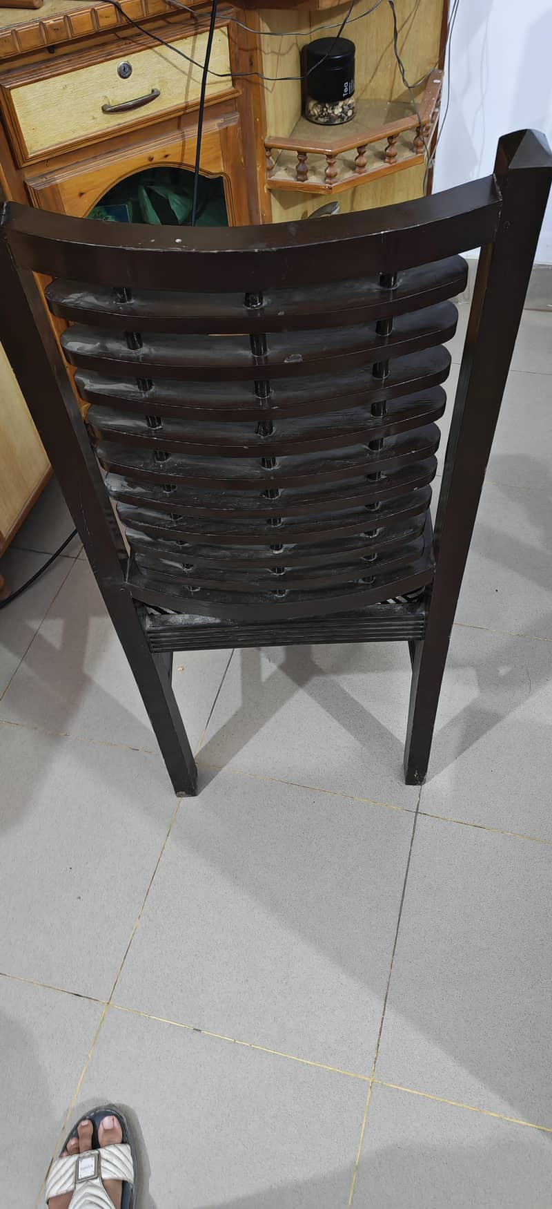 Glass Dining Table and Six Chairs.

                                                            alt=