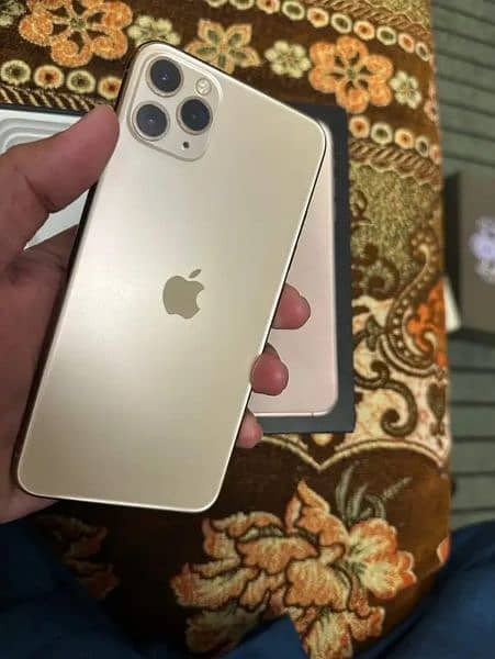 iPhone 11 pro max 256 GB 03292381068 my WhatsApp number

                                                            alt=