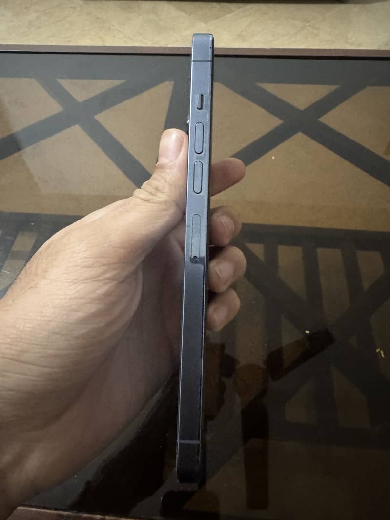 Iphone 13 pro max 128 GB non Pta Sierra Blue

                                                            alt=