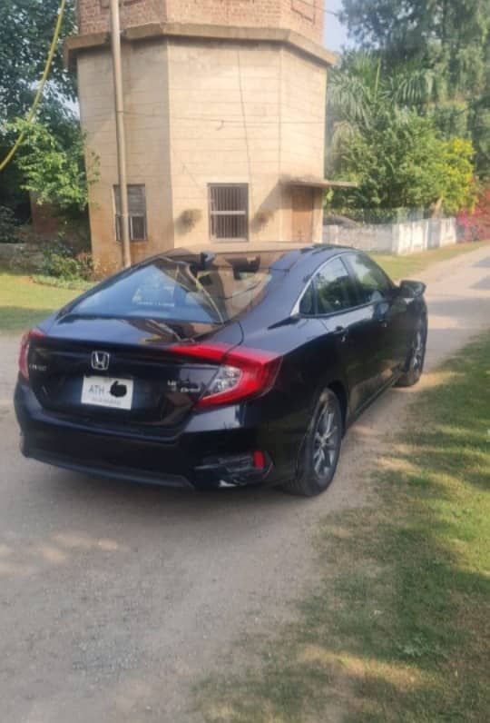 Honda Civic Oriel 1.8 i-VTEC CVT 2021

                                                            alt=