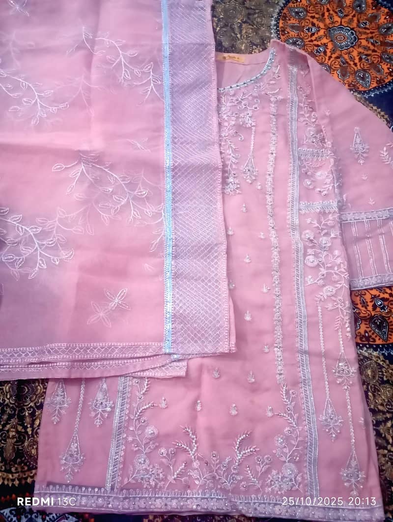 rivaj collection by sanofa

                                                            alt=