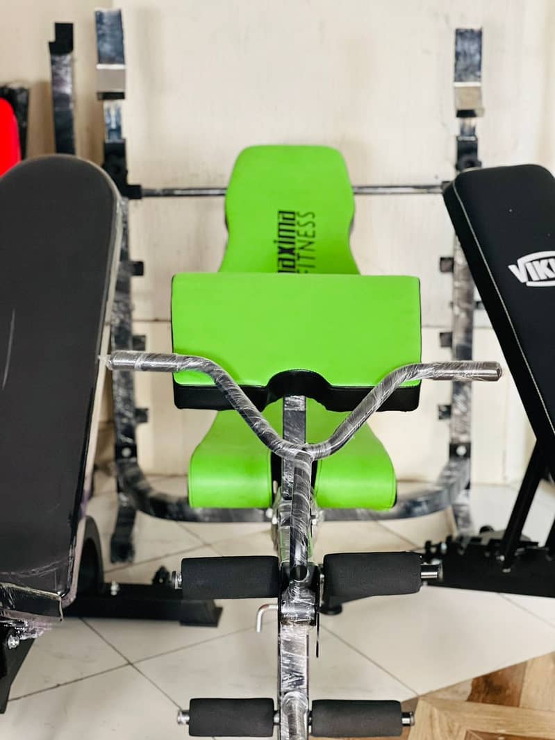 Adjustable Bench\Incline,Decline\Abdominal\ Multi function BENCH\GYm

                                                            alt=