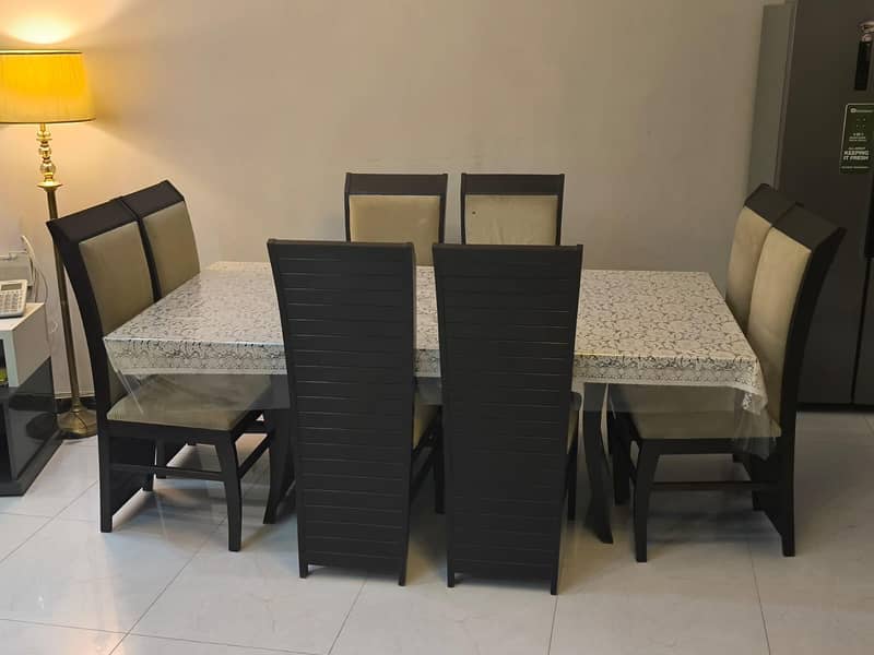 Dining Table

                                                            alt=